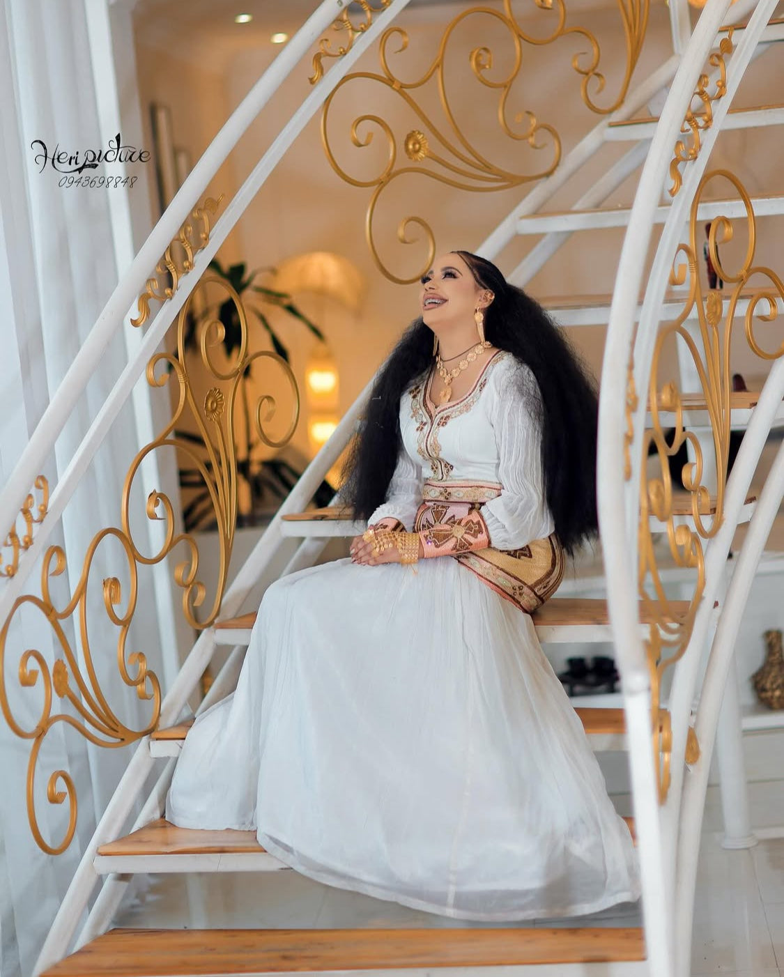 Habesh Woman's white dress (ጥልፊ ናይ ሓበሻ)