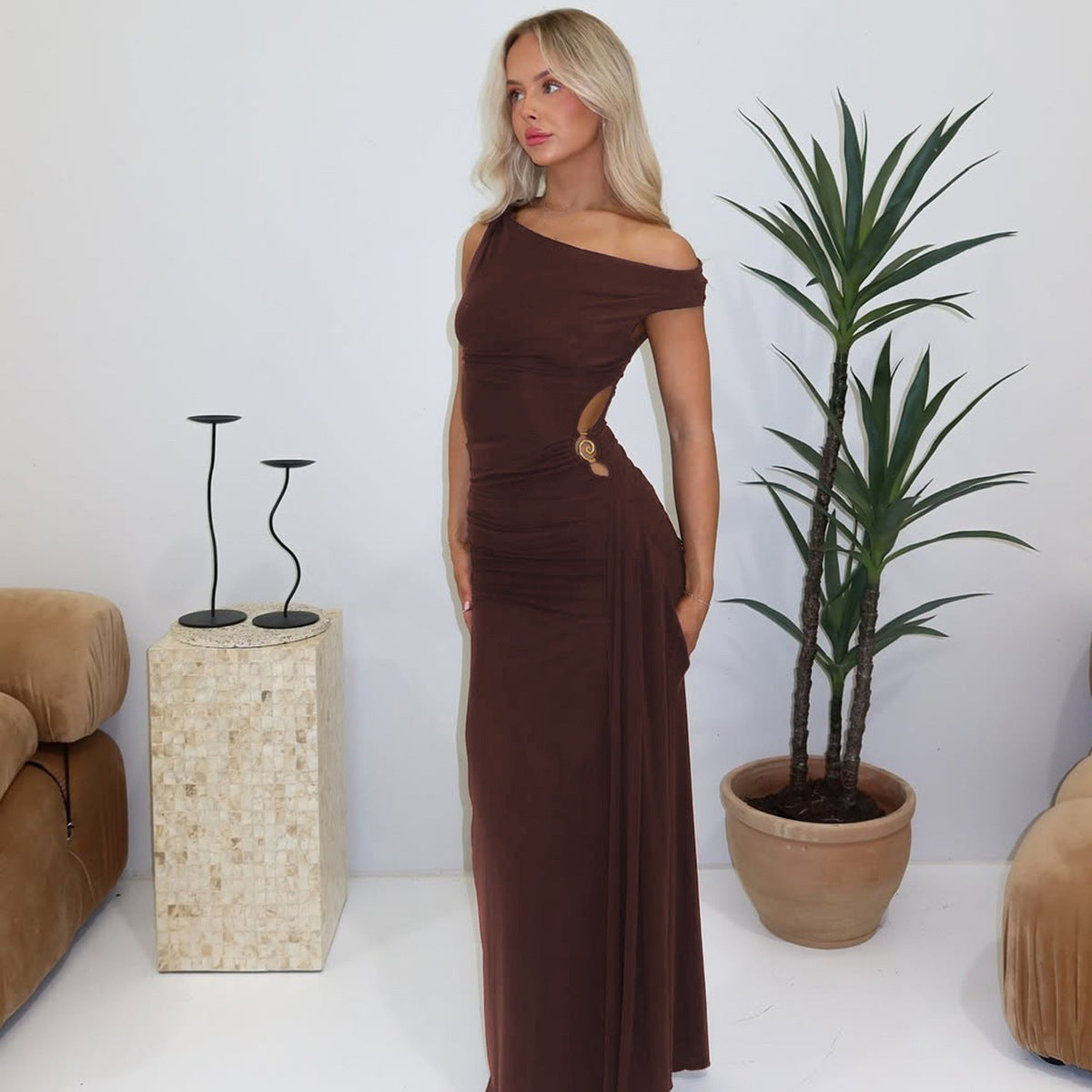 Women's Slant Shoulder Side Slit Dress