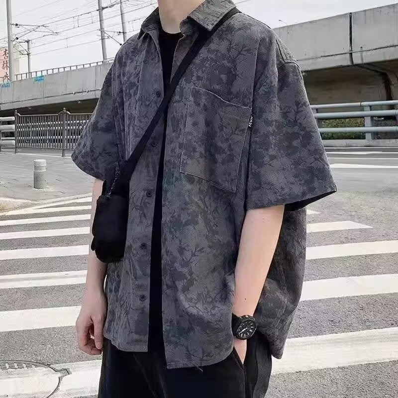 Summer Hong Kong Style Short Sleeve Shirt Coat Shorts Three-piece Suit